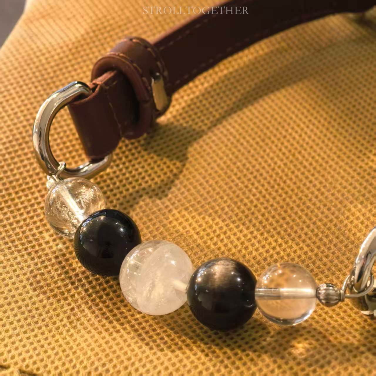 StrollTogether | "Stardust" Natural Crystal Collar – Custom Lucky Charm for Your Furry Friend 「24-29cm」